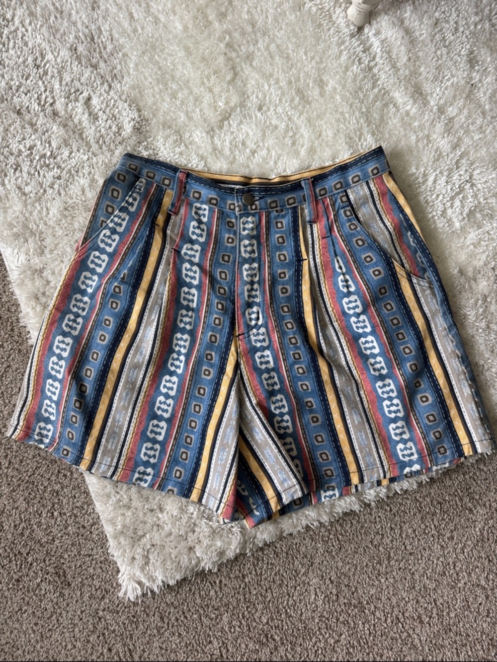 VINTAGE 80’s Multicolor High-Waist Women’s Shorts
